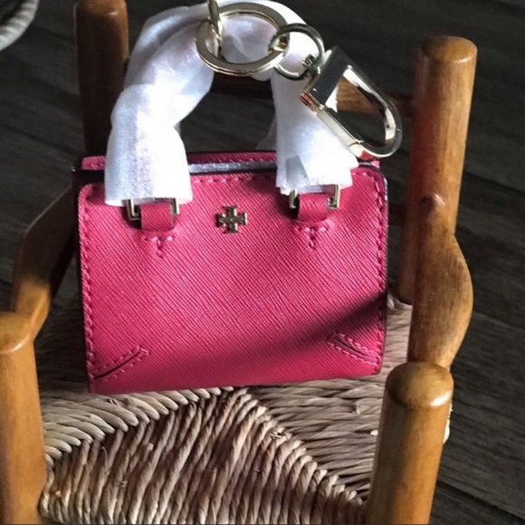 Authentic 👛TORY BURCH KEYCHAIN - Picture 8 of 11